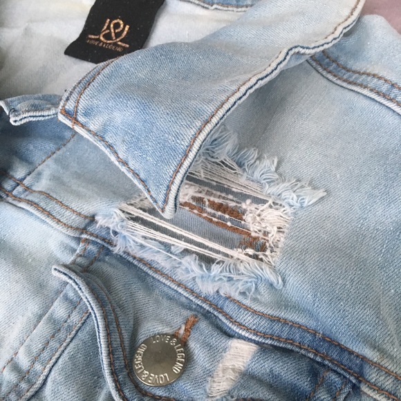 🌸Love & Legend Plus Size Distressed Denim Vest - Picture 5 of 8